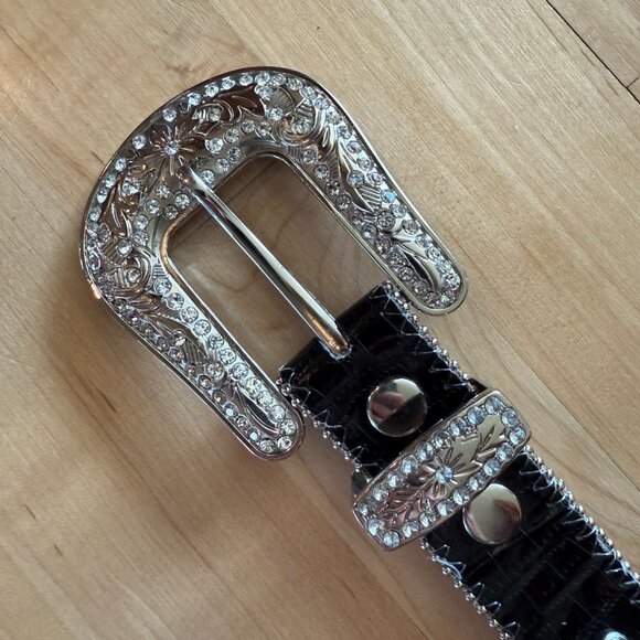 Black & Rhinestone Belt - Picture 5 of 5